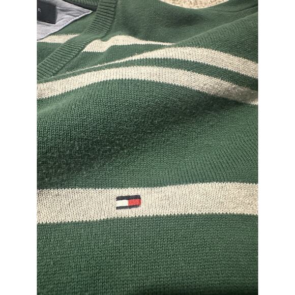 Tommy Hilfiger Men’s XXL Green Gray Striped V-Neck Cotton Sweater - Picture 4 of 7